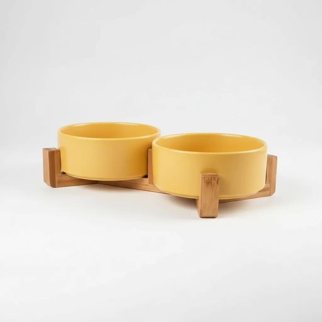 Gamelle double surélevée pour chiens et chats Animela Wood jaune